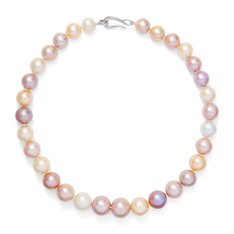 Graduated Peach Pearl Strand